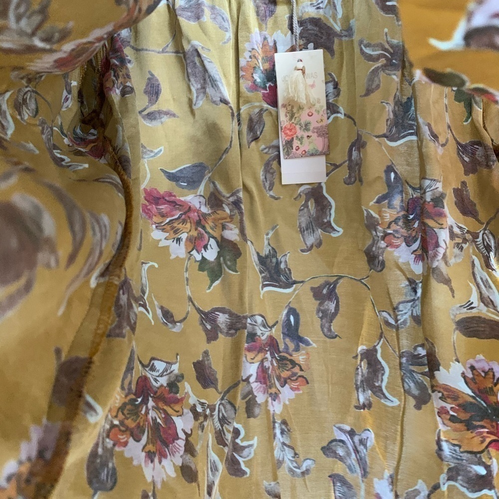 JOHNNY WAS RUFFLE DETAIL BLOUSE - Picture 14 of 14